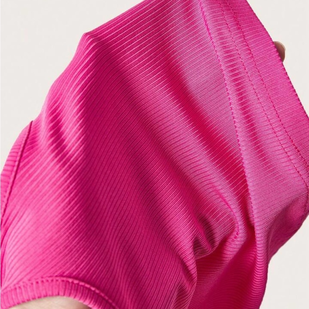 Womens Black and Pink Ribbed Crop Top and Shorts Set XS NWOT - Picture 4 of 6